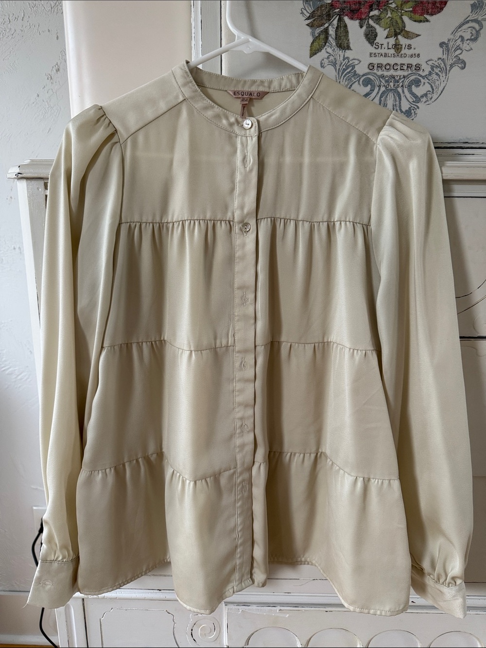 ESQUALO Cream Tiered Button-Down Blouse with Band Collar